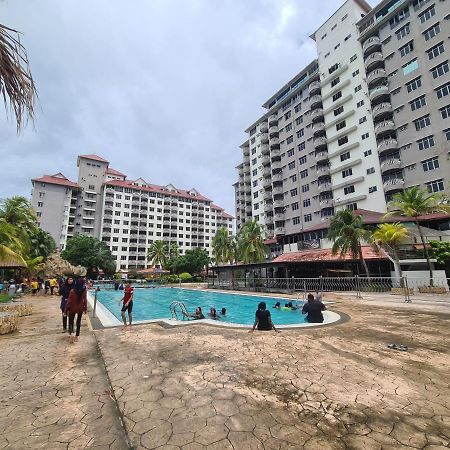 Glory Beach Resort Seaview Private 2Br Port Dickson Exteriér fotografie